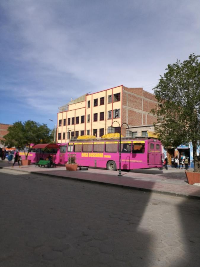 Julia Plaza Hotel Uyuni Exterior foto